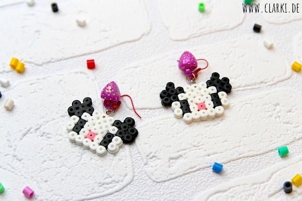 Schmuck DIY: Süße Panda Ohrringe aus Bügelperlen